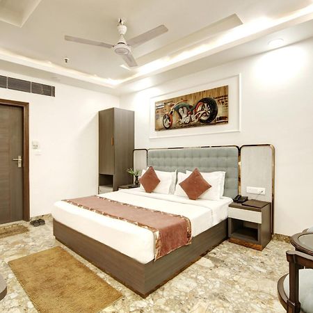 Hotel All Iz Well-By Haveliya Hotels- Traveller'S Choice Award Winner 2025 New Delhi Exterior photo